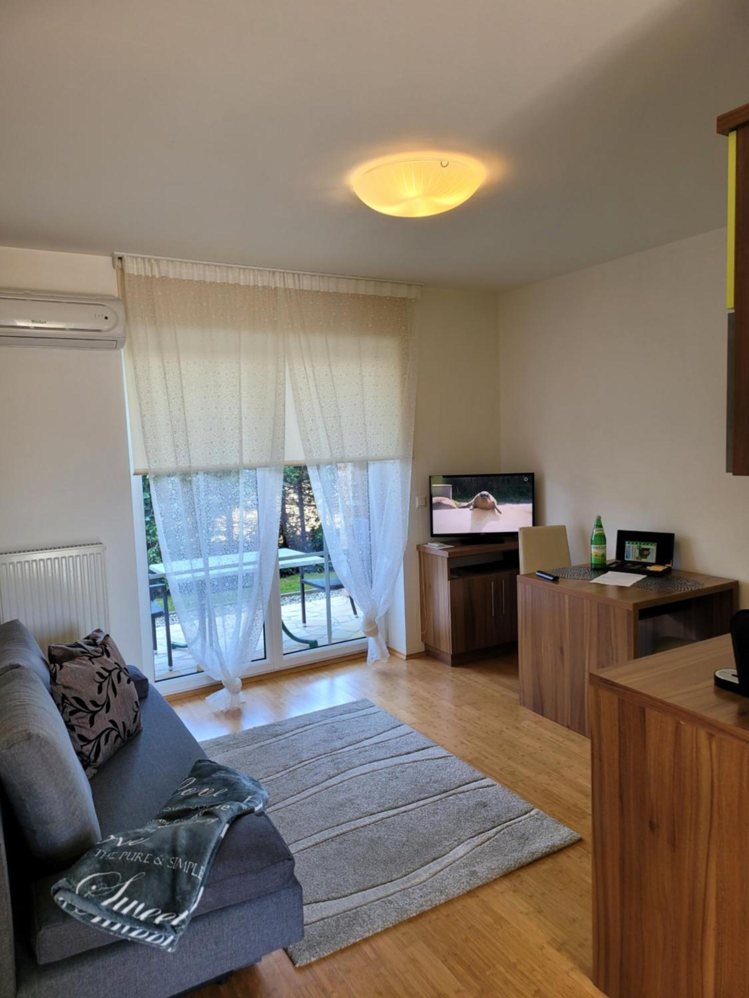 Apartmenthausmannstaetten Hausmannstatten Екстер'єр фото