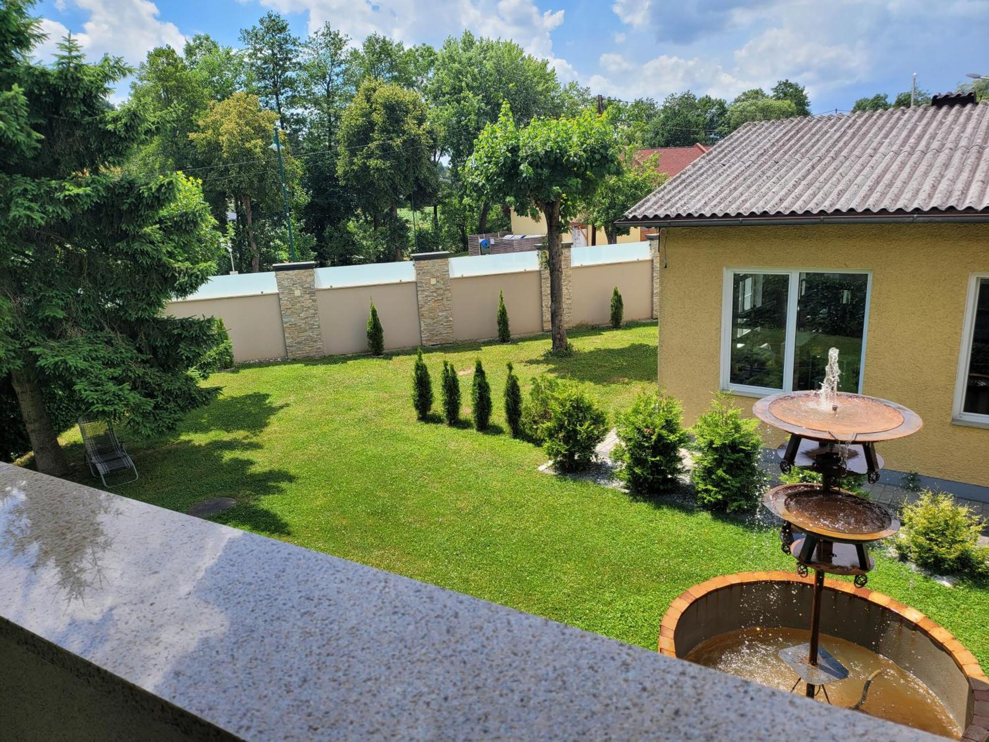 Apartmenthausmannstaetten Hausmannstatten Екстер'єр фото
