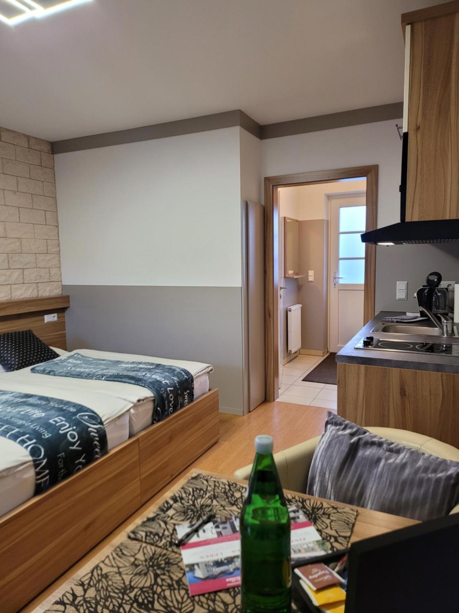 Apartmenthausmannstaetten Hausmannstatten Екстер'єр фото