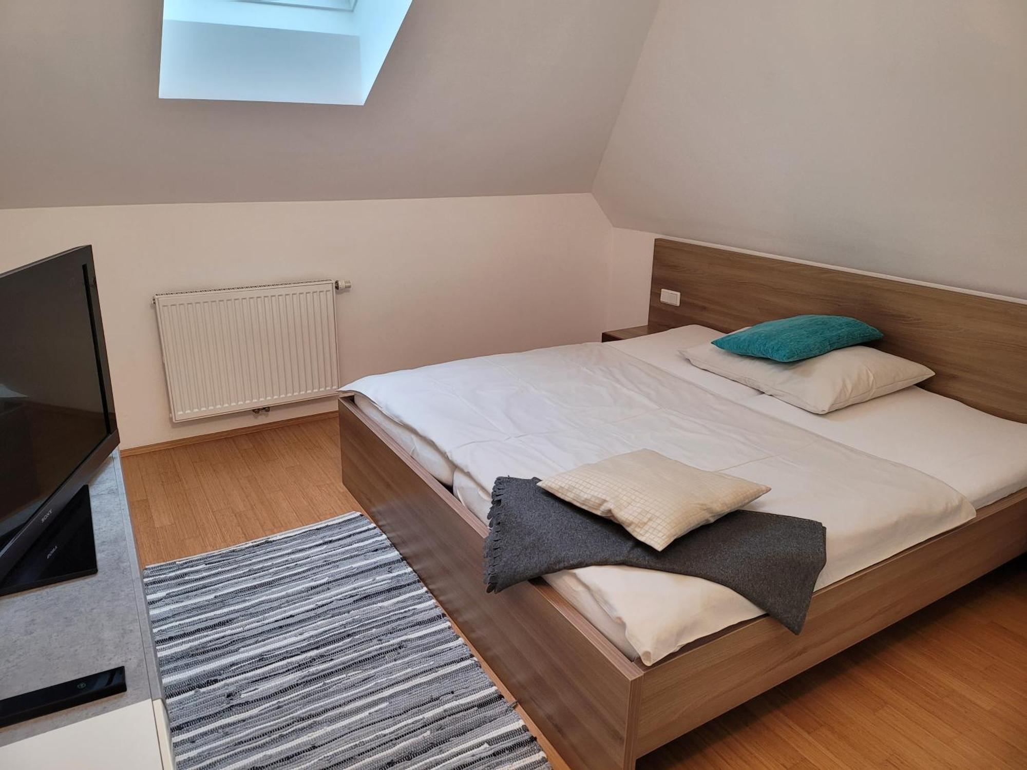 Apartmenthausmannstaetten Hausmannstatten Екстер'єр фото
